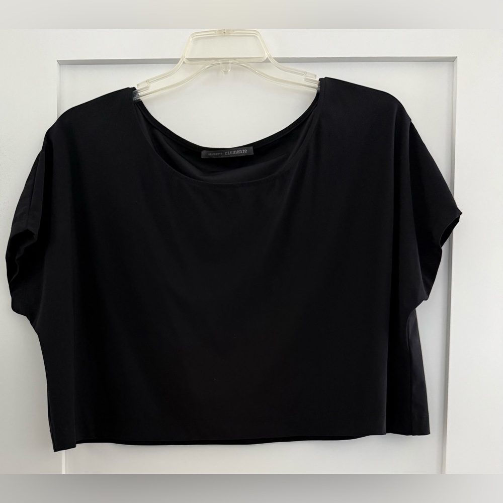 Elemente Clemente black dolman sleeve crop top (size 2, fits like a medium)